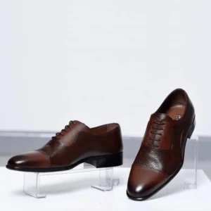 Men’s brown Pampa leather shoes with lace-up design and leather sole, classic formal shoes for office, business meetings, and weddings.
